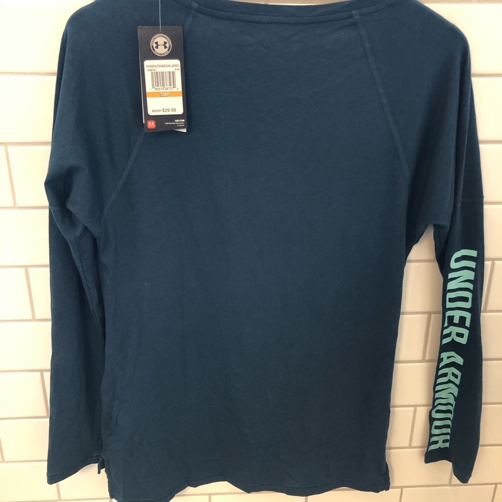 Under Armour heat gear long sleeve top NWT